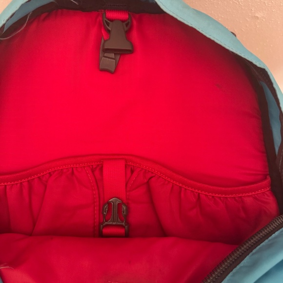 North Face Blue Recon Backpack - Hiking - School - Picture 6 of 7